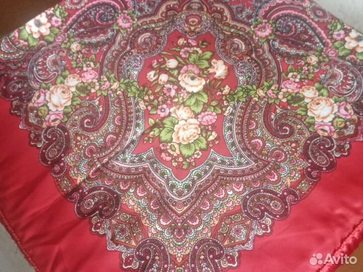 Платок павлопосадский русский стиль новый 90х90