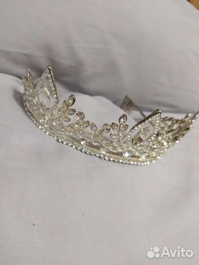 Свадебная диадема