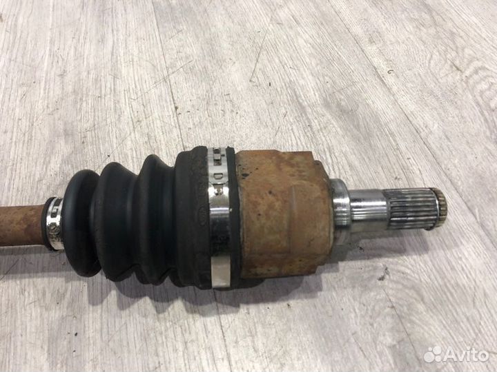 Привод передний левый Hyundai Solaris хэтчбек 2013