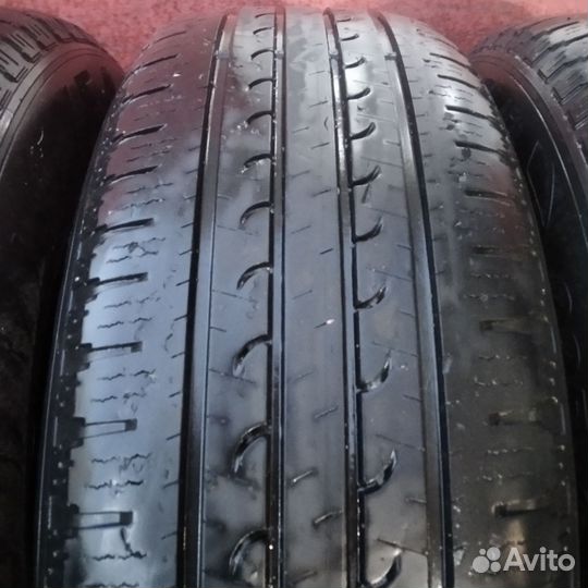 Goodyear EfficientGrip SUV 4x4 225/65 R17