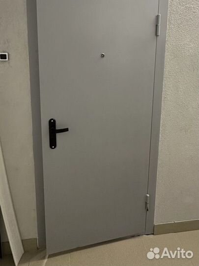 Дверь от застройщика