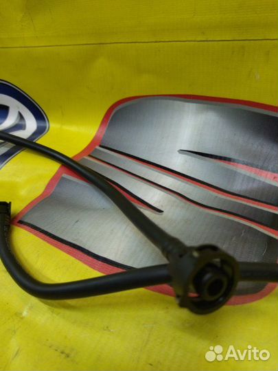 Трубка системы охлаждения Audi A4 седан 2.0 cdnc