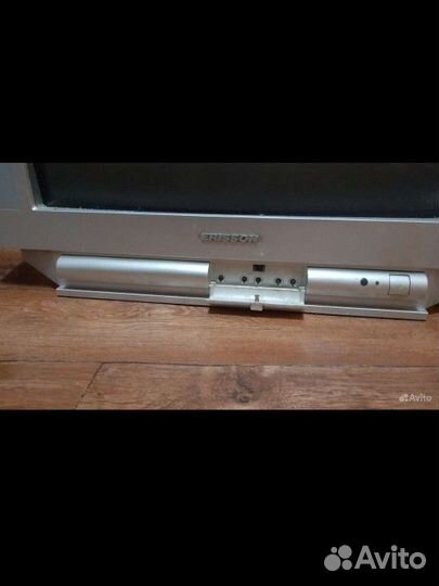 Телевизор плоский