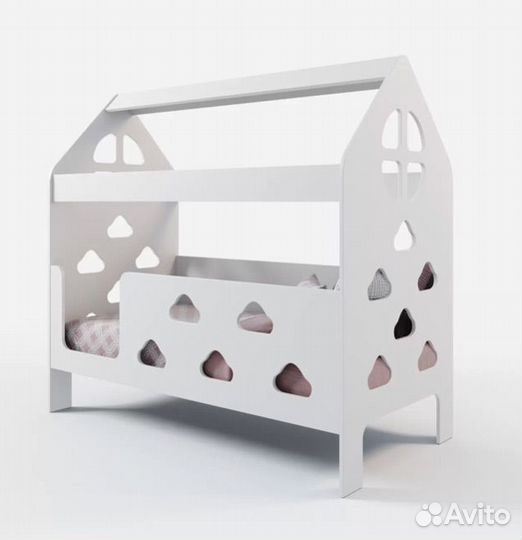 Детская кровать домик