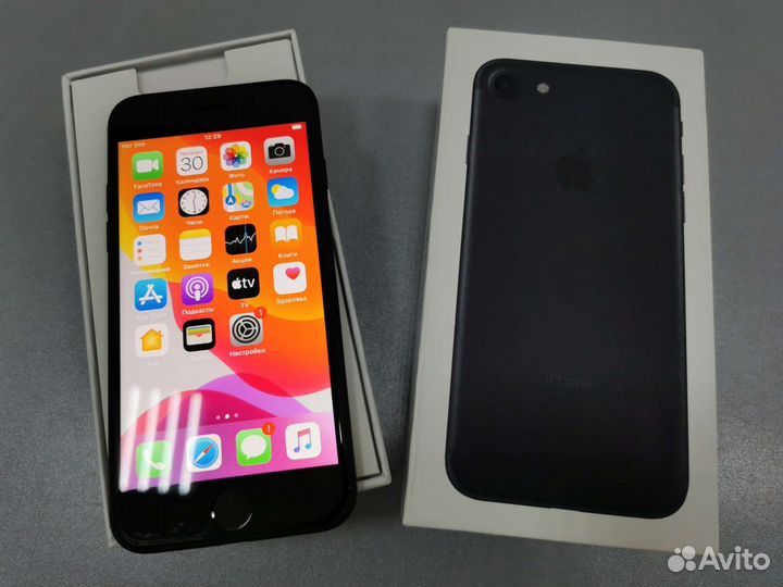 iPhone 7, 32 ГБ