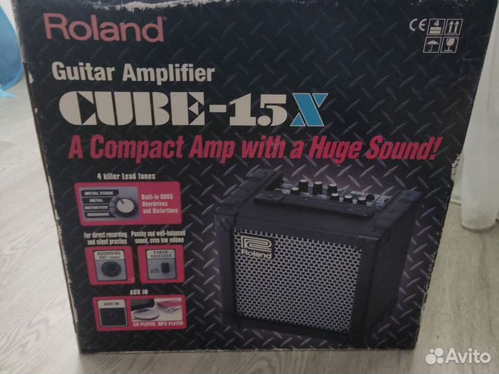 Гитарный комбоусилитель