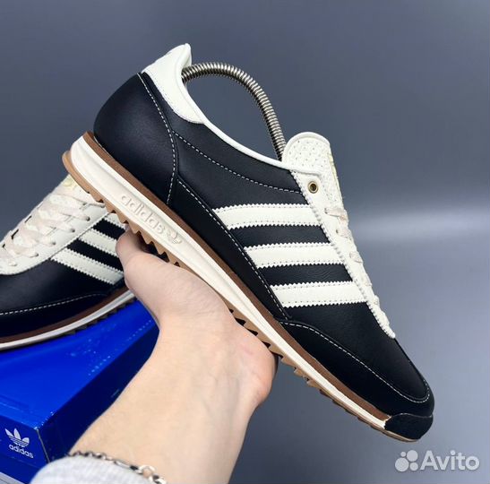 Новинка Adidas SL 72 Core Black Leather