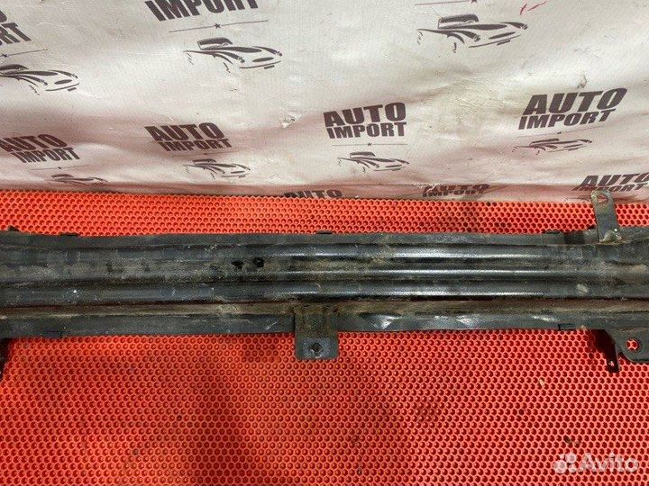 Усилитель бампера передний Skoda Superb 3T cbbb