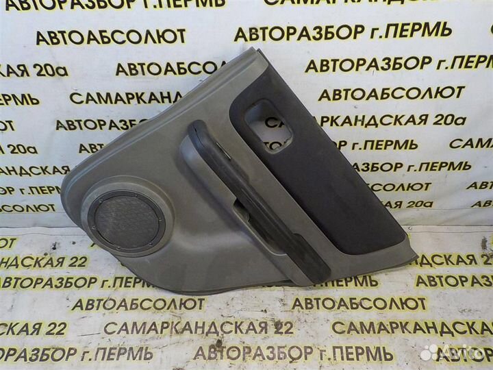 Обшивка двери задней правой Nissan X-Trail (T30)