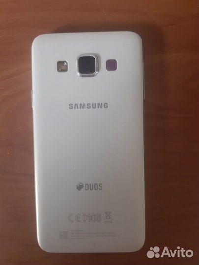 Сотовый телефон samsung A3 2015