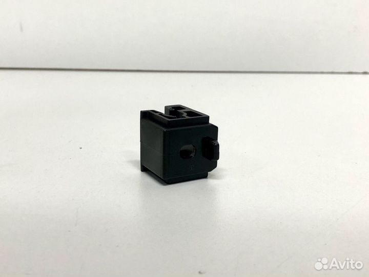 Кронштейн крепления фары Hyundai Solaris RB 2010-2