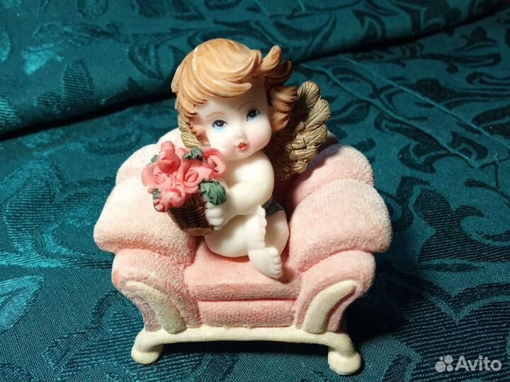 Статуэтка ангелочек