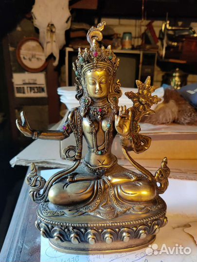 Бронзовая статуэтка Бодхисаттвы Гуань Инь (Тара)