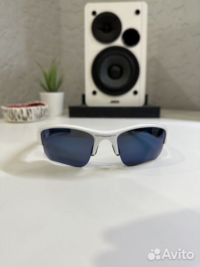 Солнцезащитные очки Oakley Flak