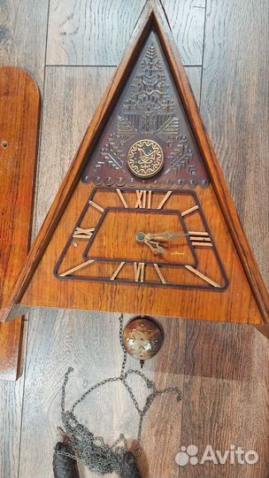 Часы настенные с кукушкой СССР