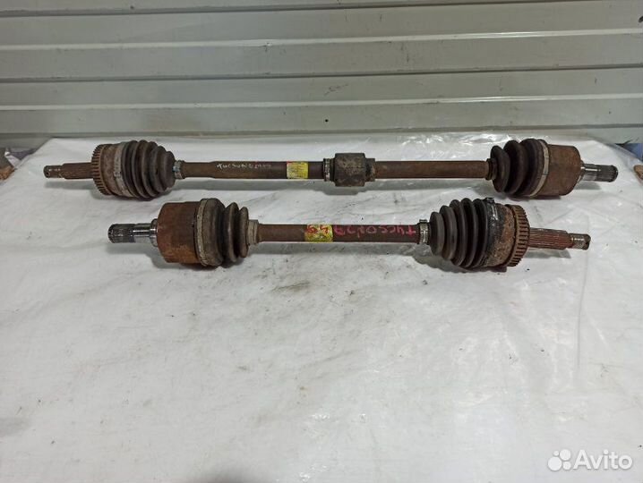 Полуось привод шрус Hyundai Tucson Bh/Jm 2.0I 2002