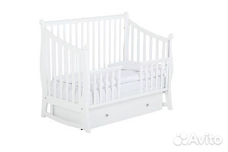 Кроватка-маятник