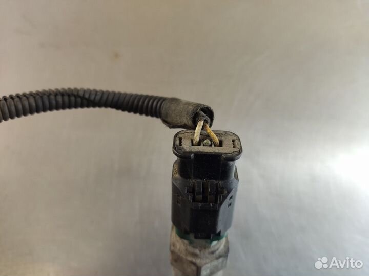 Датчик уровня масла Peugeot 408 2012-2021