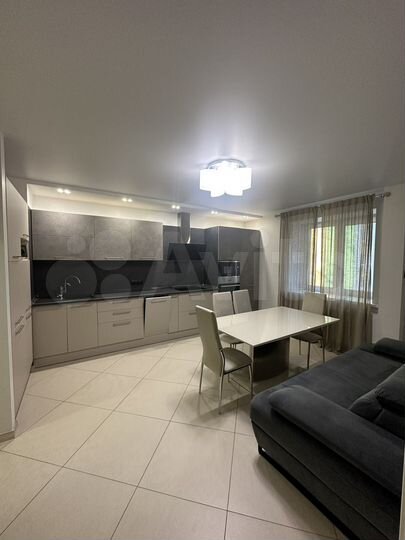 2-к. квартира, 82 м², 5/16 эт.