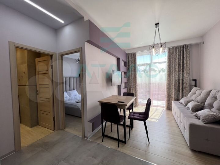 2-к. квартира, 40 м², 1/3 эт.