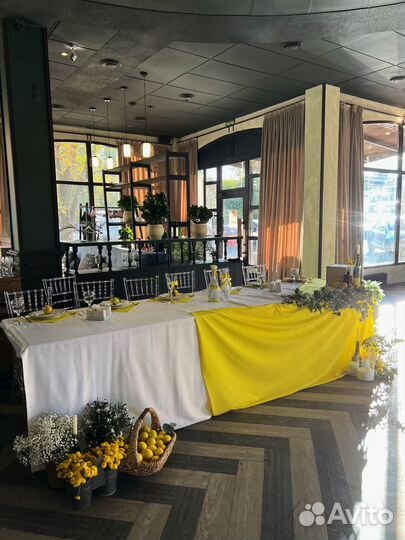 Свадебный декоратор