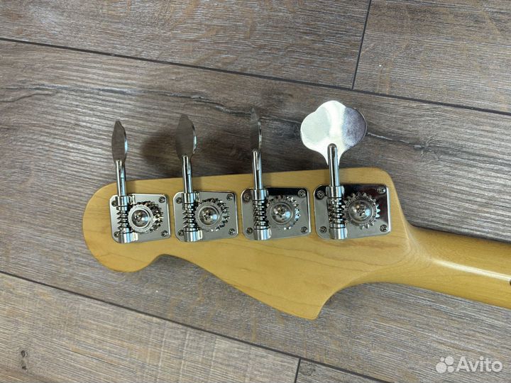 Fender aerodyne jazz bass