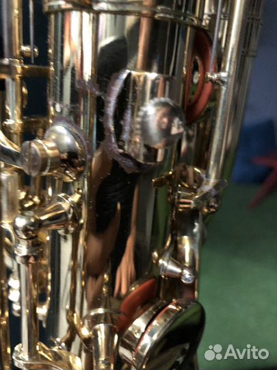 Саксофон Баритон J. Michael BAR-2500