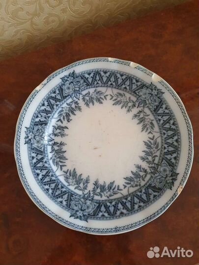 Блюдо коллекционное Кузнецовский фарфор, 1914 г