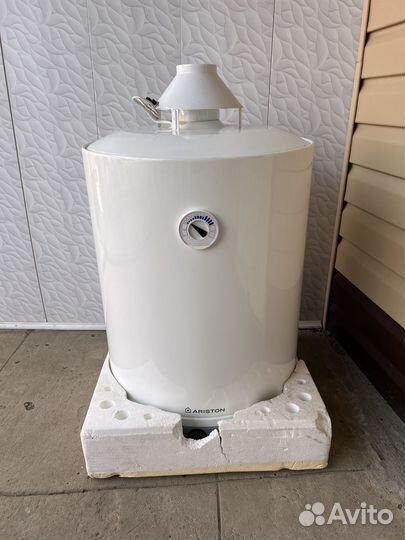 Газовый водонагреватель ariston super SGA 80 R