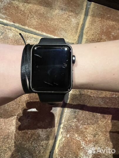 Продам Apple Watch 42 мм