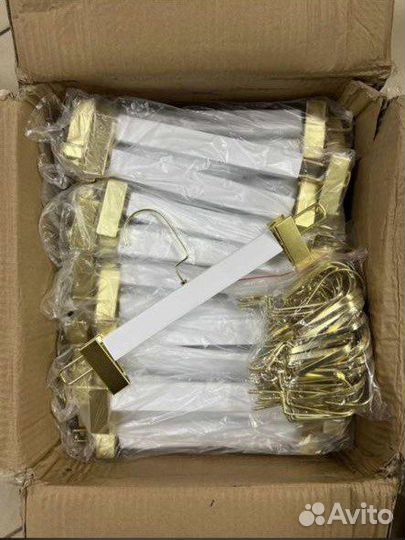 Вешалки плечики