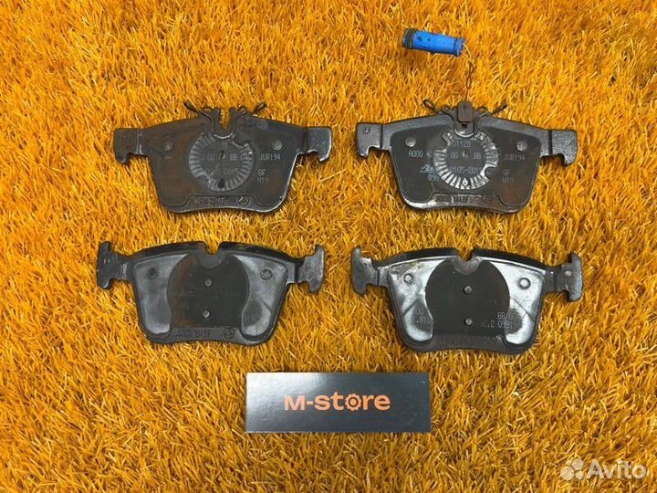 Колодки тормозные задние Mercedes-Benz C-Class