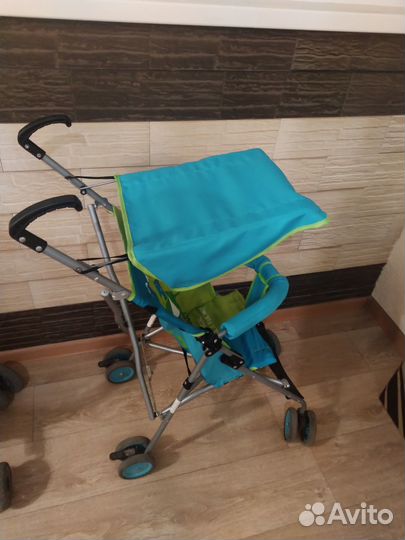 Прогулочная коляска трость