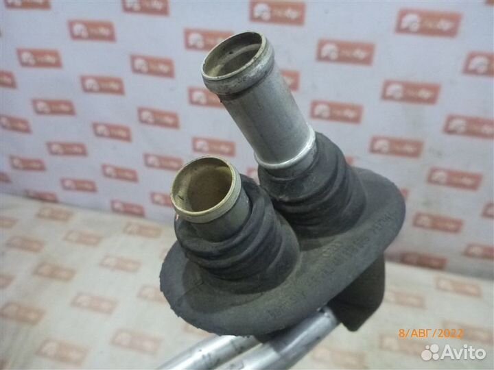 Трубка Audi A6 4B5 AKE 2000