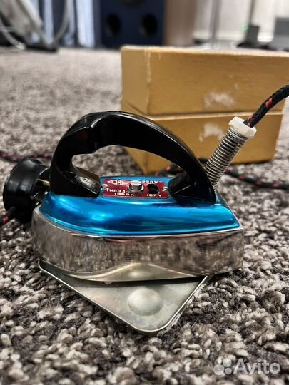 Утюг дорожный 1969