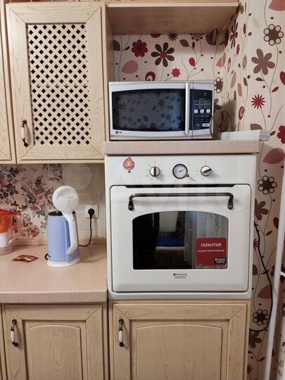 2-к. квартира, 60 м², 2/13 эт.