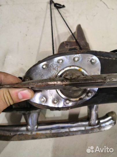 Коньки на гвоздь