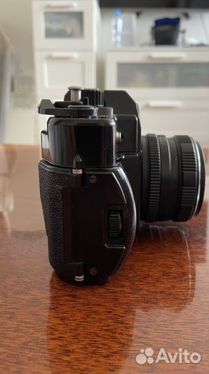 Плёночный фотоаппарат Zenit 122