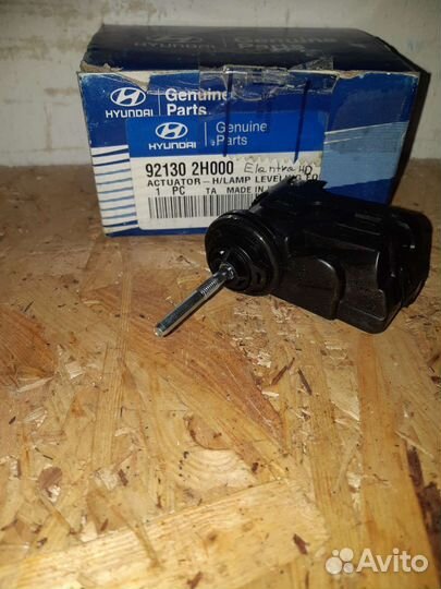 Электрокорректор передней фары Hyundai Elantra HD