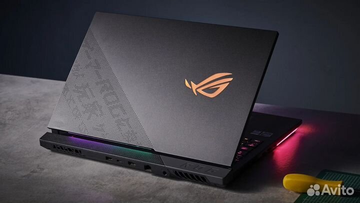 Игровой ноутбук asus rog strix