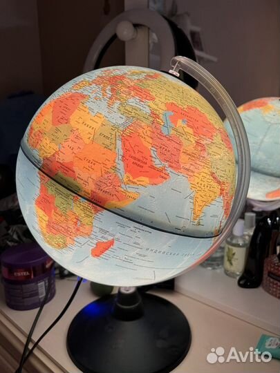 Глобус светильник