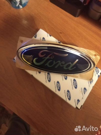 Эмблема значок ford
