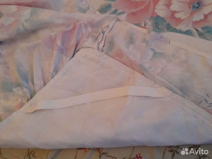 Покрывало простынь на резинках