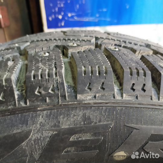 Pirelli Winter Ice Zero 225/55 R18 102T