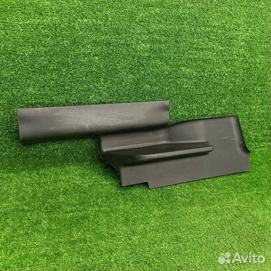Накладка внутренняя на порог правая SsangYong 2