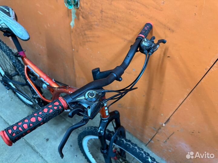 Велосипед взрослый скоростной