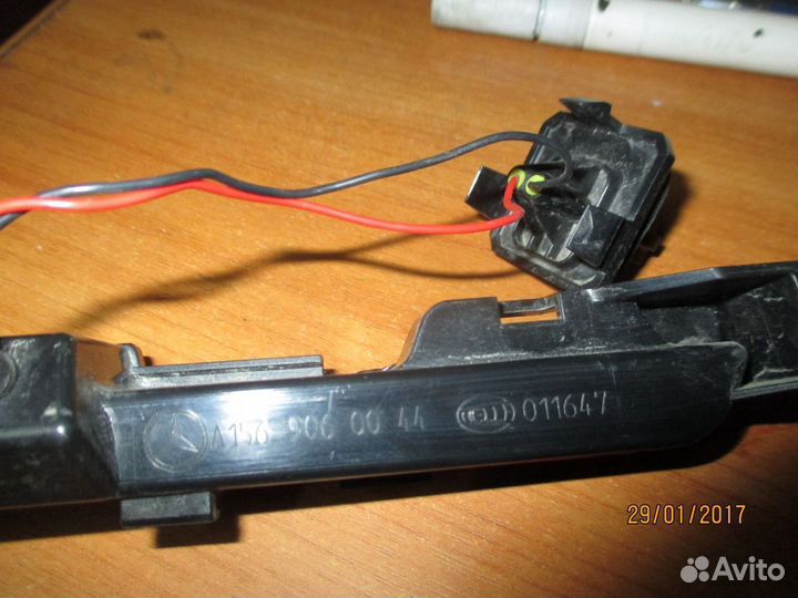 Фонарь задний (стоп сигнал) Mercedes Benz W213