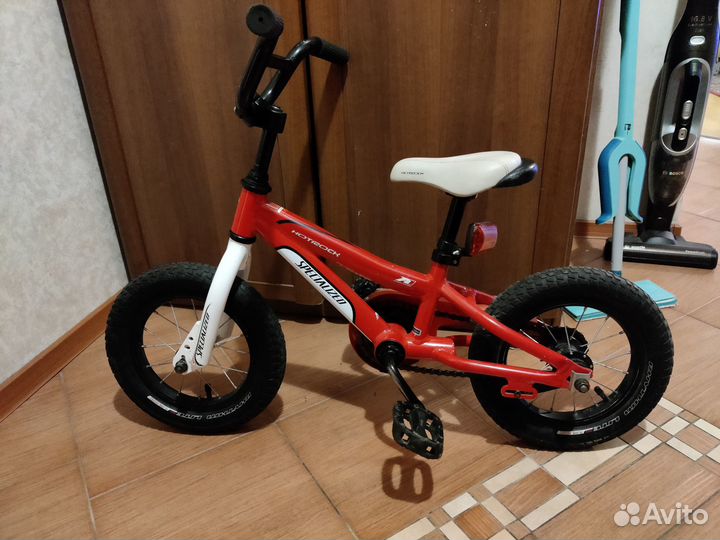 Детский велосипед Specialized hotrock 12