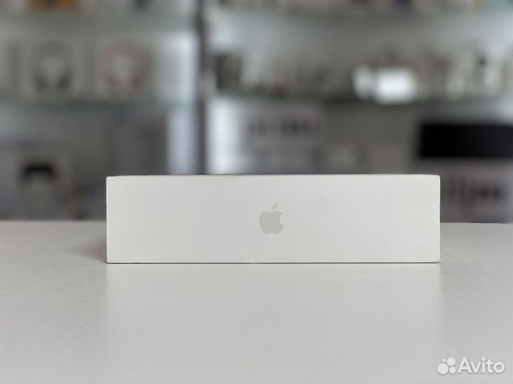 Планшет Apple iPad Pro 11 2022 M2 256 Silver Wi-Fi