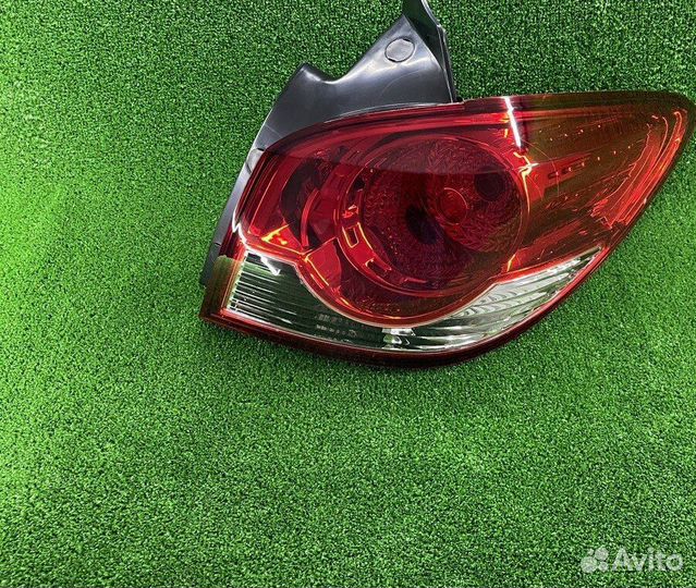 Фонарь правый Chevrolet Cruze хетчбек